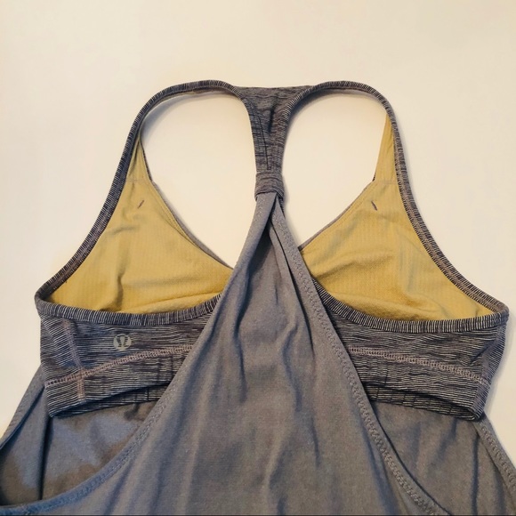 Women’s Lululemon size 8 tank top - Picture 6 of 7